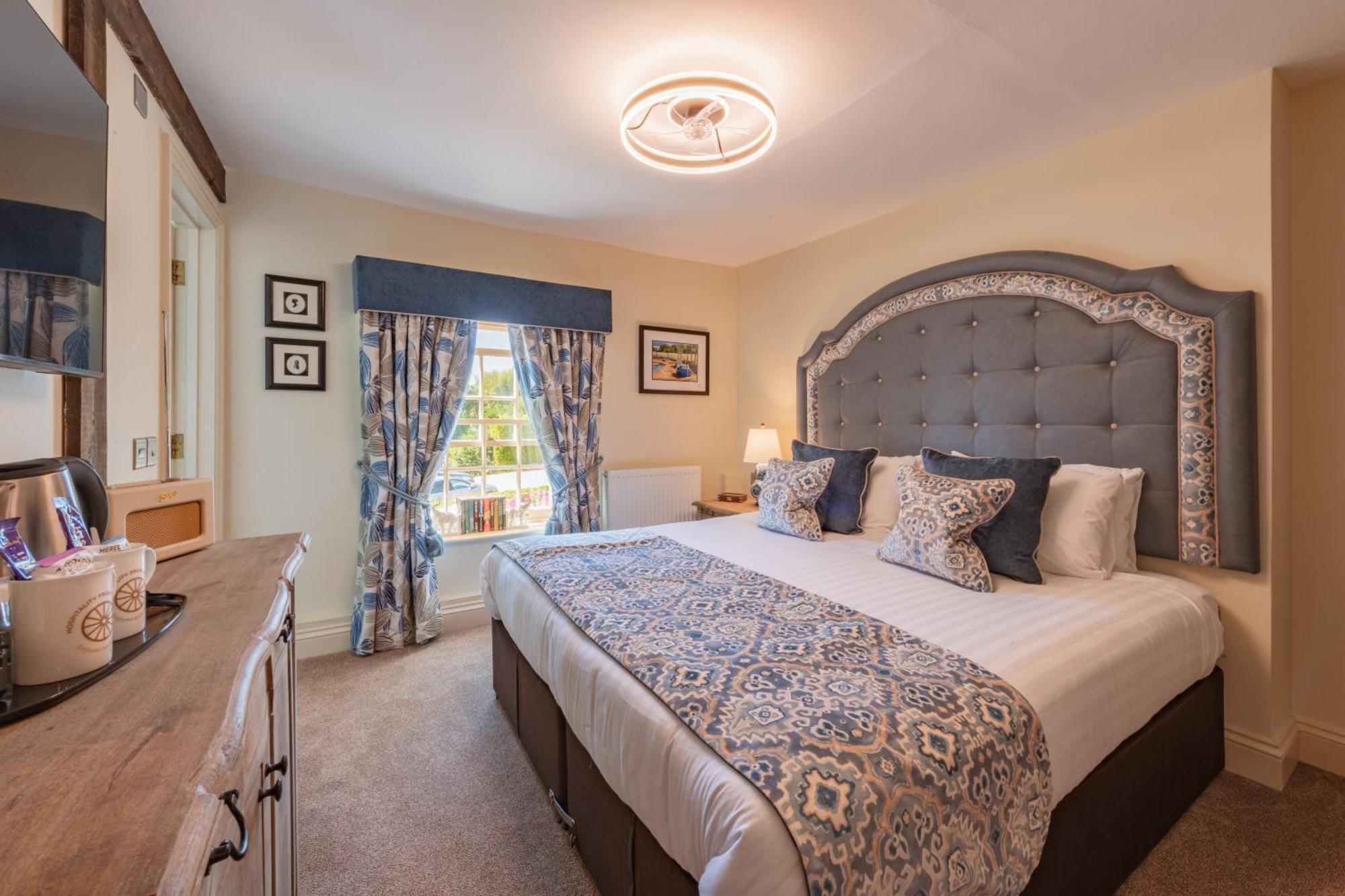 The King William IV Country Inn & Restaurant Sedgeford Екстериор снимка